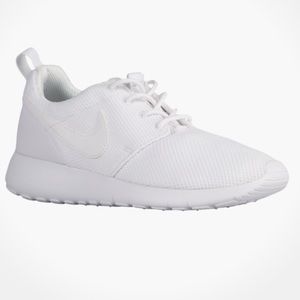 White Nike Roshe Ones